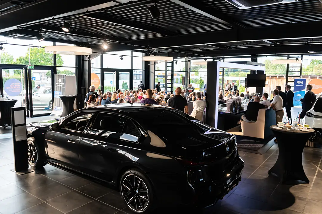 Investmentfonds und Fondsmanager - hier geht es ums finanzielle. Wir als Menton Automobilcenter durften unsere MINI AREA als Location für dieses tolle Event zur Verfügung stellen.